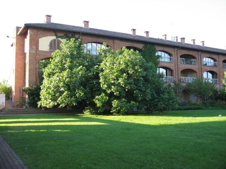 Cascina Radice Bed & Breakfast Arluno Exterior photo